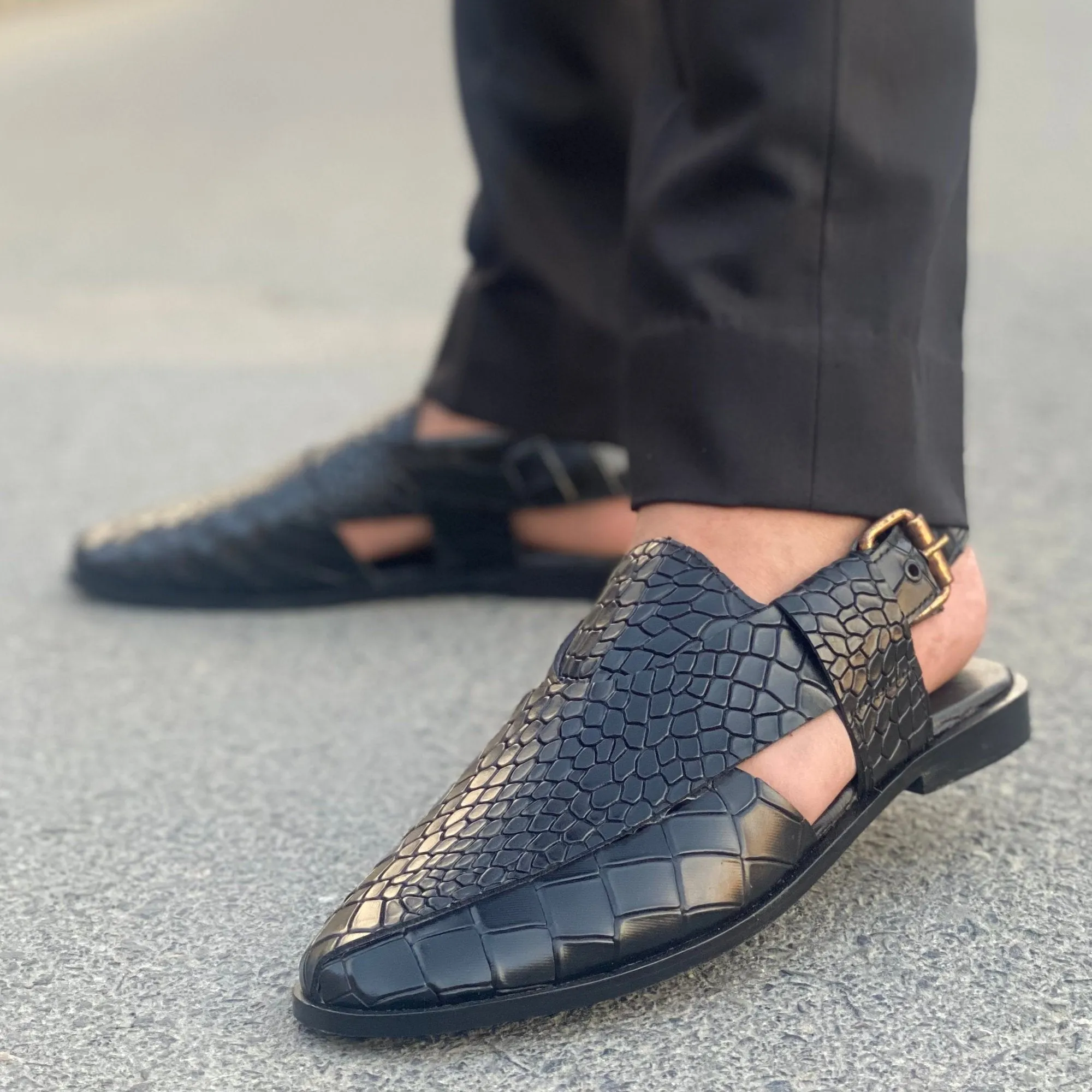 Embosed Peshawari Chappal 691