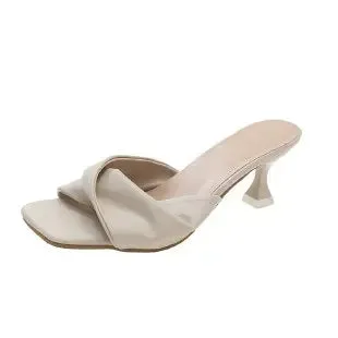 Jasmine Comfort Twists Heels