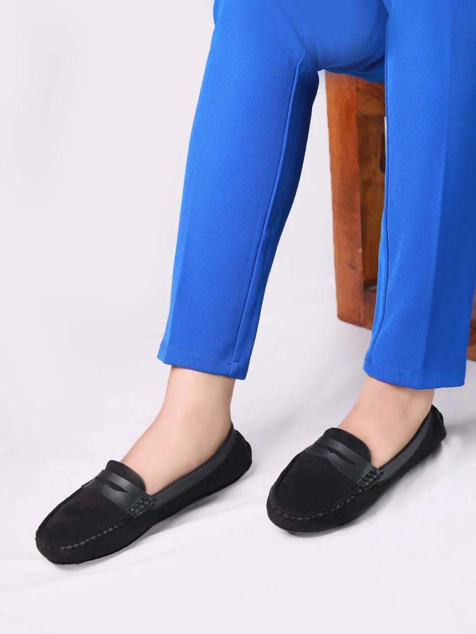 Manon Black Loafers